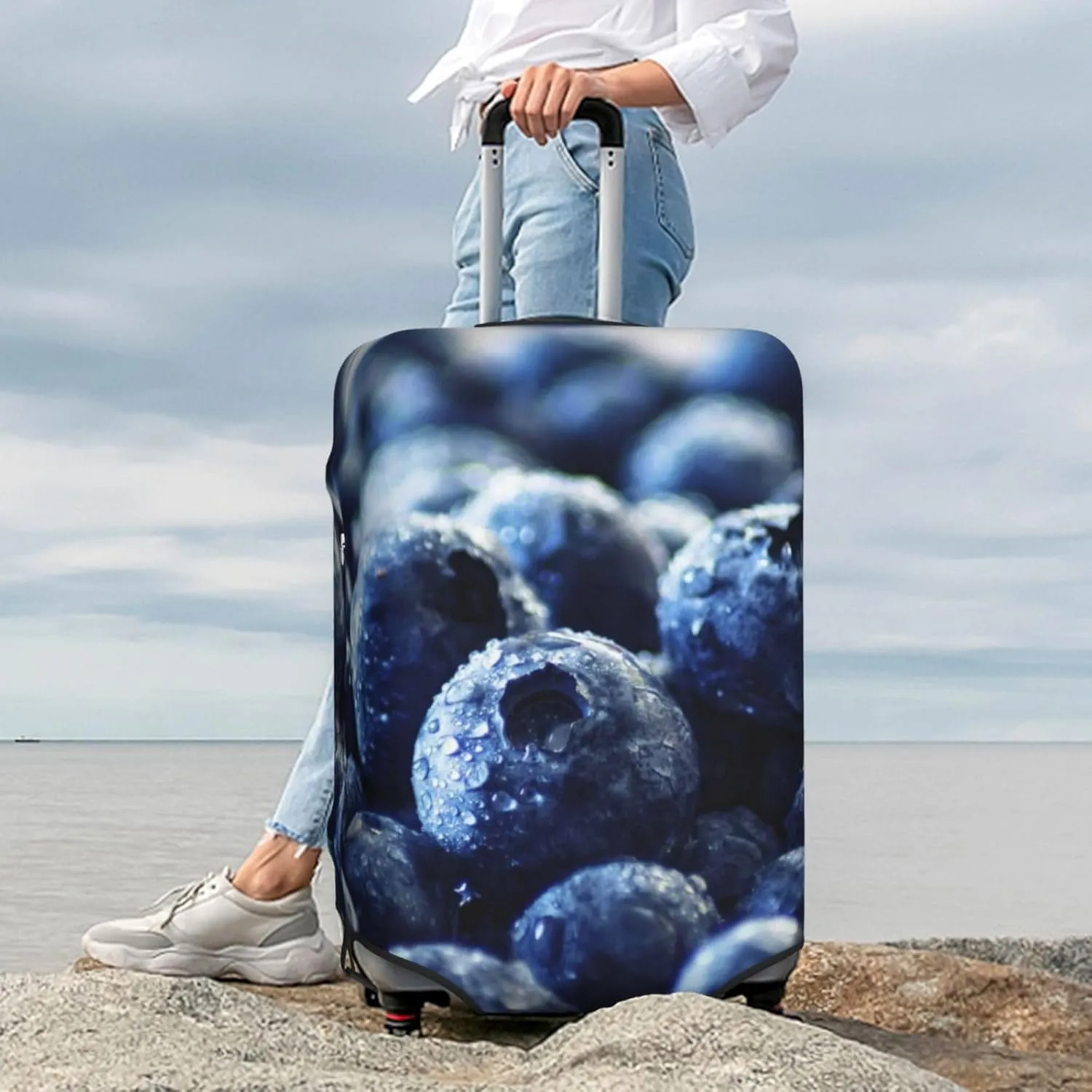 Blueberry Luggage Cover TSA Approved Stylish Dust and Scratch Resistant Luggage Case Protector Washable Elasticated Luggage Covers for Kids and Adults