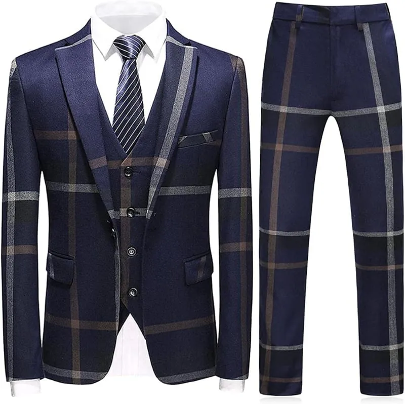 Chic Navy Blue Notched Lapel Three Pieces Suits for Business Prom Suits