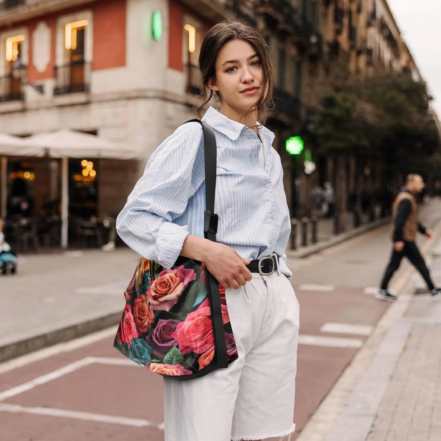 GAIGEO Fruits with Autumn Leaves Vegan Crossbody Bag, Ladies Leather Crossbody Bags, Bag with Zipper Pockets