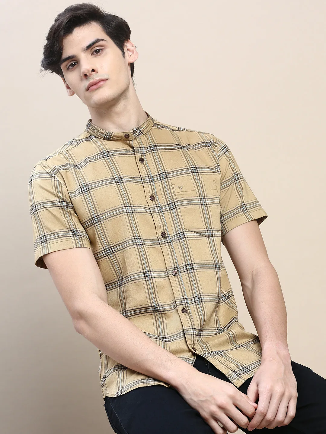 Men Beige Standard Slim Fit Band Collar Tartan Checked Cotton Casual Shirt