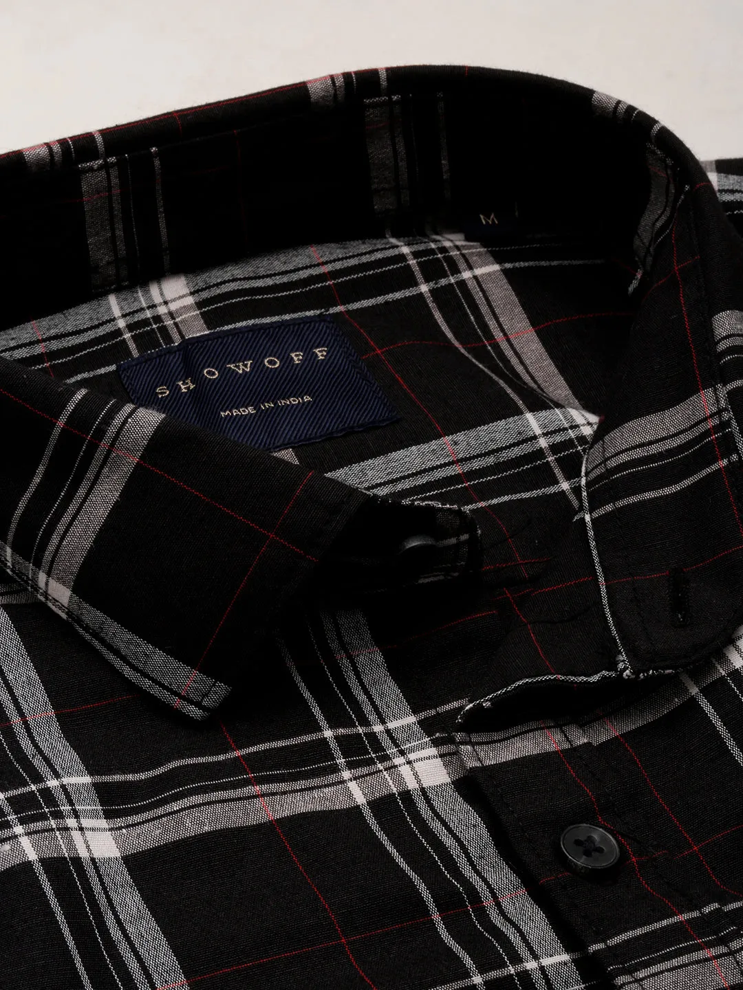 Men Black Long Sleeves Patch Pocket Classic Checked Casual Cotton Shirt