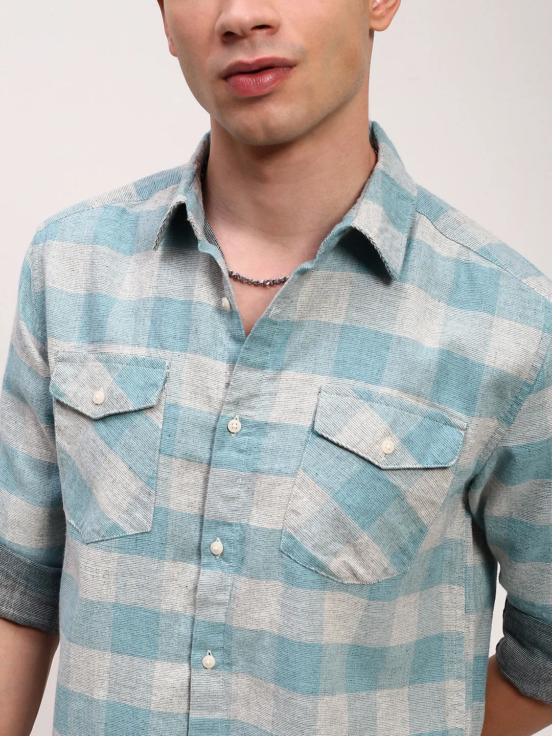 Men Blue Spread Collar Checked Slim Fit Shirt