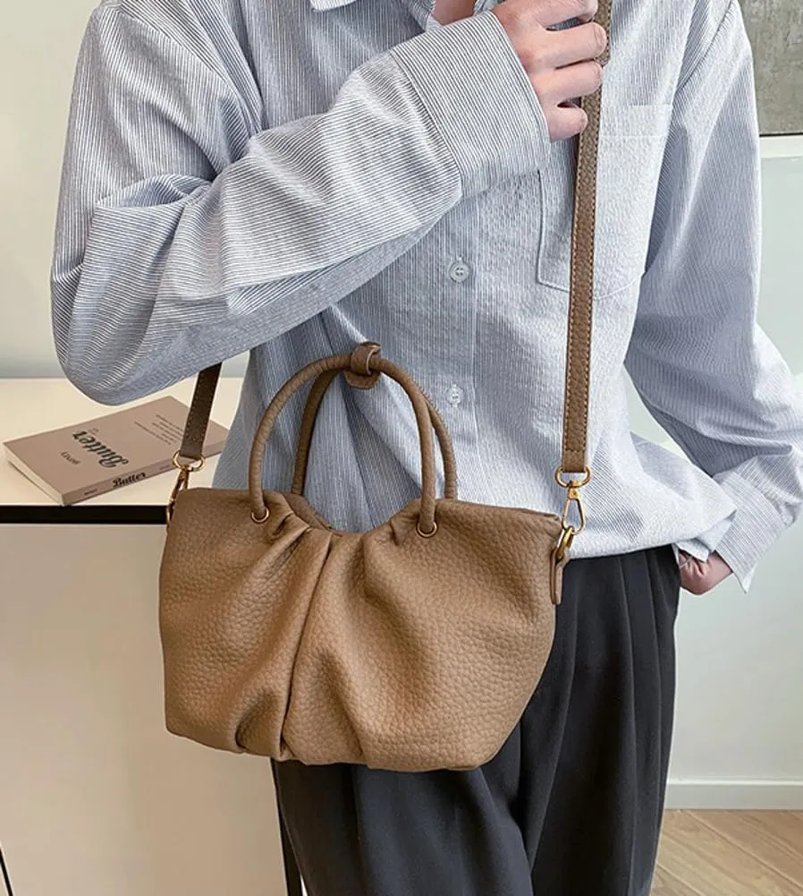 Stylish Senior Bucket Bag Simple Texture Cross Body Bag for Women PU Leather Handbag for Outdoor Trendy 2025