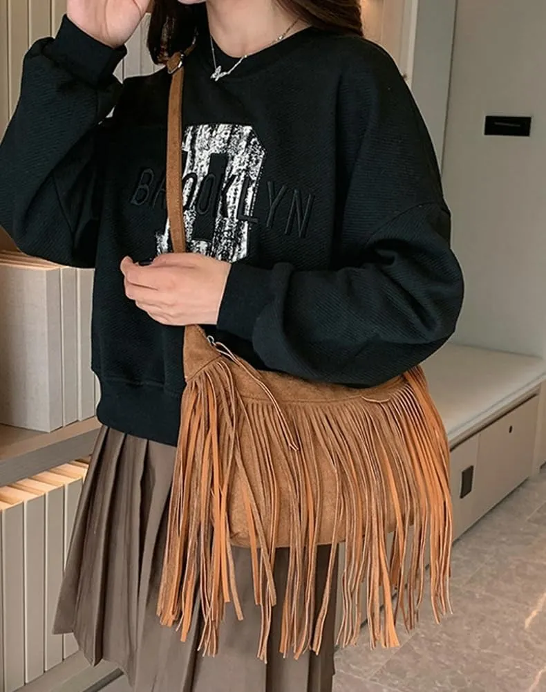 Stylish Suede Hobo Bag for Women Retro Shoulder Bag Large Capacity Tassel Hippie Crossbody Bag with Exquisite Fringe 2024