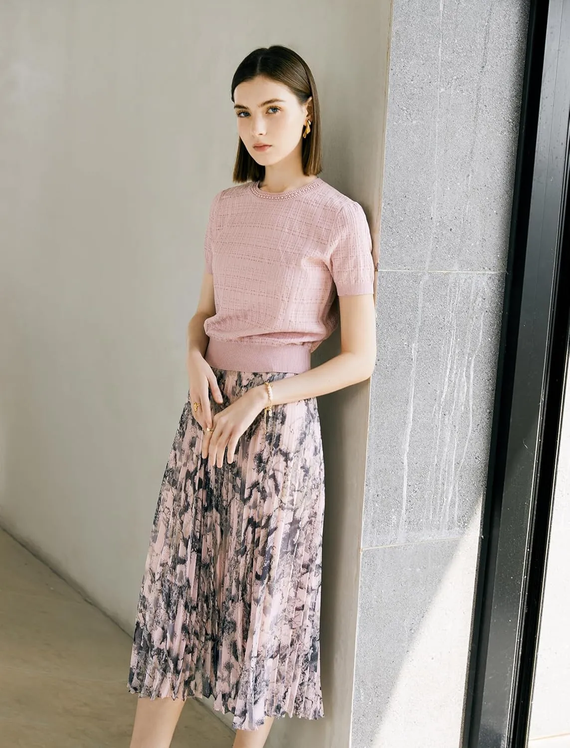 Women's Printed Pleated Midi Skirt - Stylish Office Work Skirt with Sun Pleats, Zipper Closure