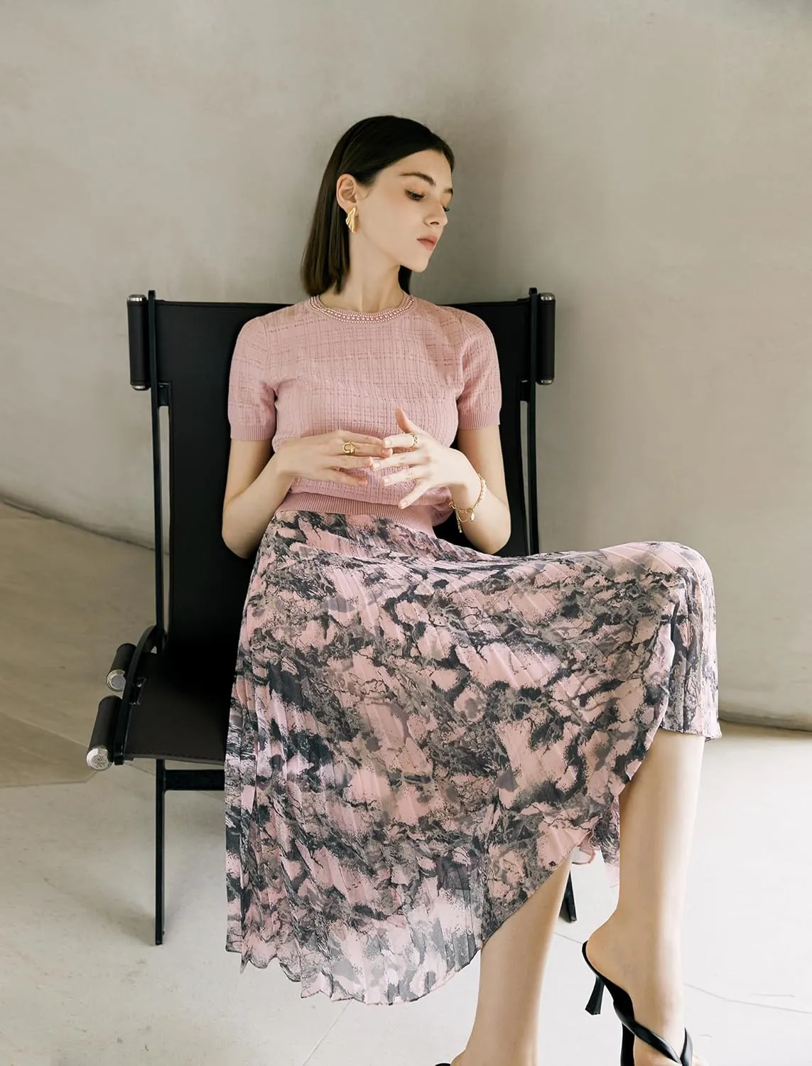 Women's Printed Pleated Midi Skirt - Stylish Office Work Skirt with Sun Pleats, Zipper Closure